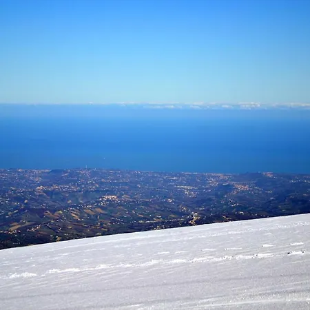 Nyaraló Corfinium Corfinio